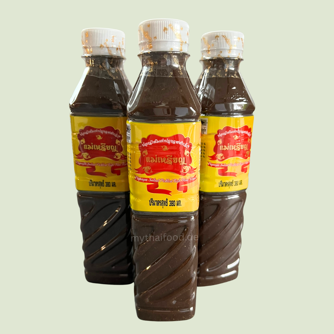 Fermented Fish Sauce White Cap ( Mea Rien )380ml.